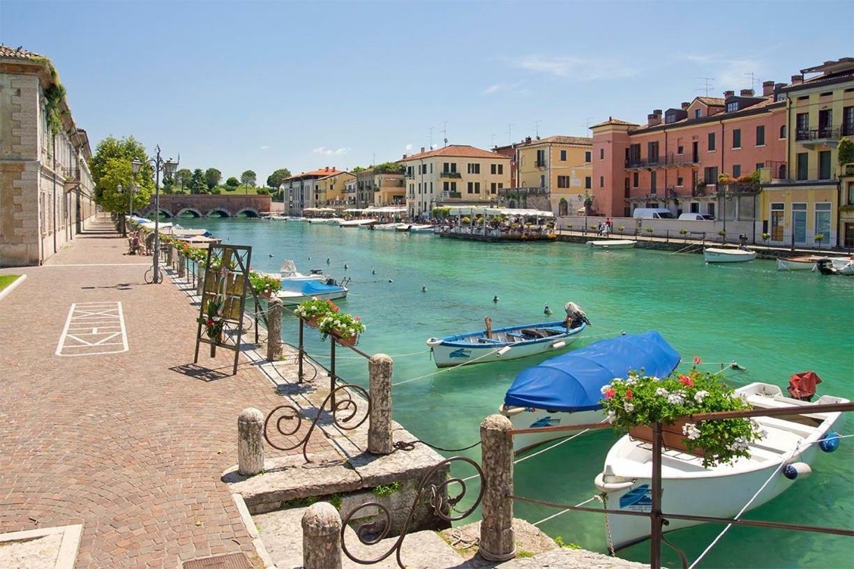 Appartamento La Madonnina Di Cathy Peschiera del Garda Exterior foto